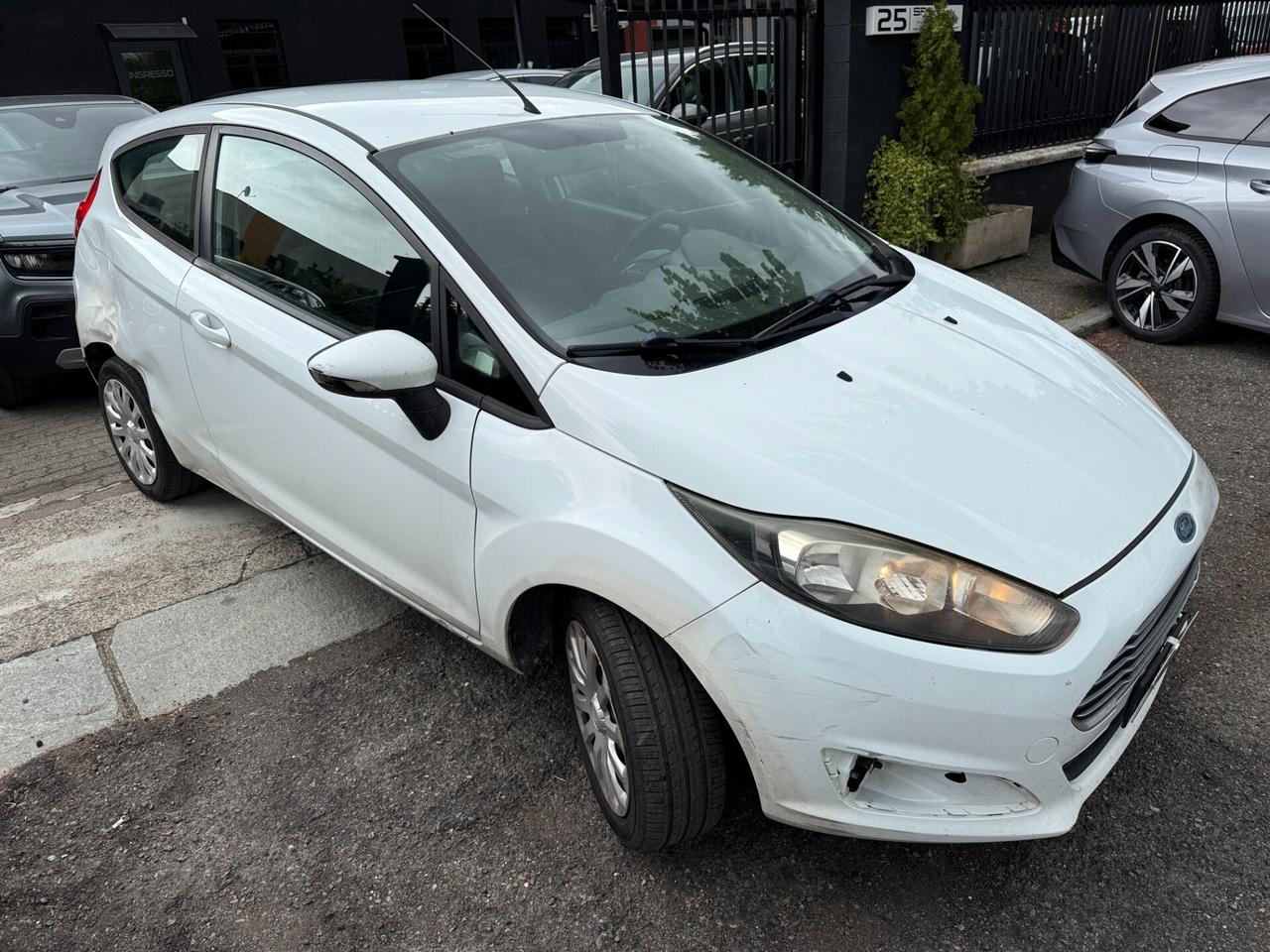 Ford Fiesta 1.5 TDCi 75CV 3 porte