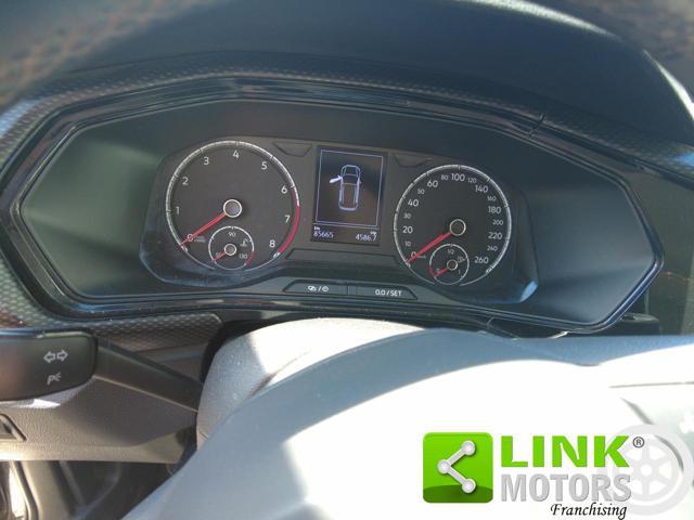 VOLKSWAGEN T-Cross style