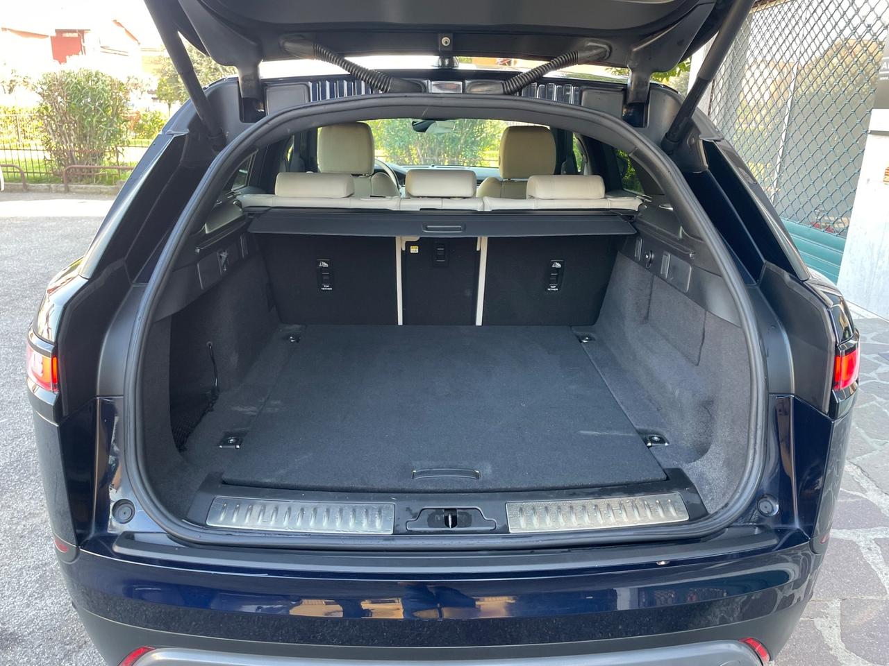 Land Rover Velar 2.0d i4 4wd 204cv Aziendale