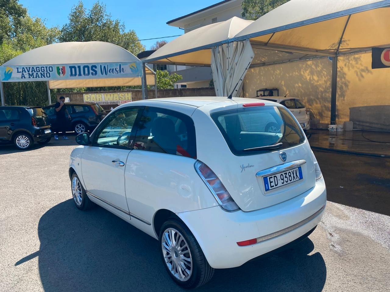 Lancia Ypsilon 1.2 69 CV Platinum