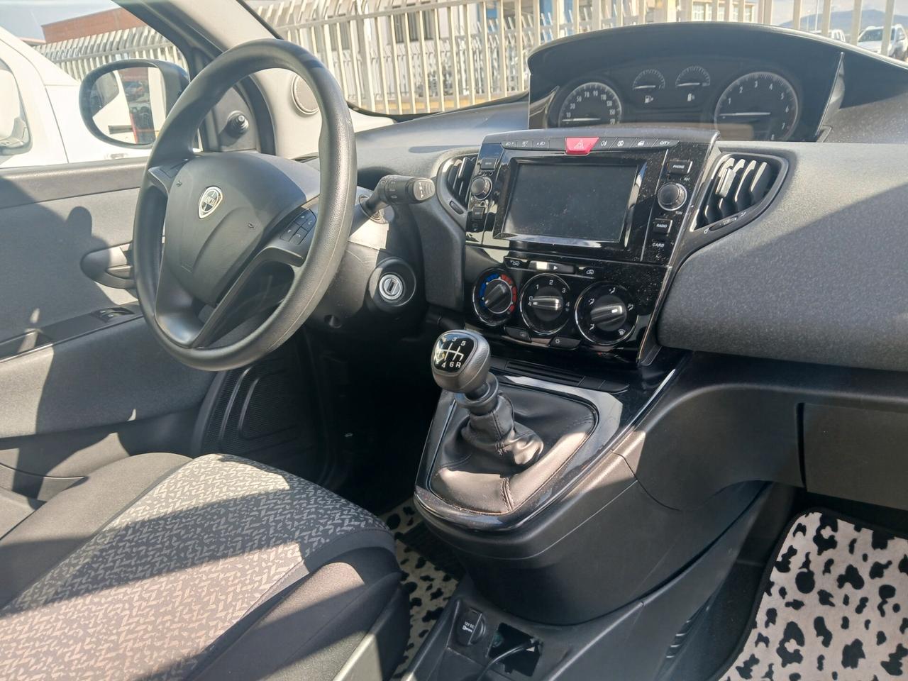 LANCIA Ypsilon 1.000 Hybrid 69cv Km41.300