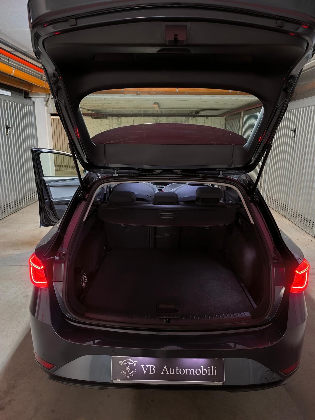 Seat Leon Sportstourer 1.5 TGI DSG Business