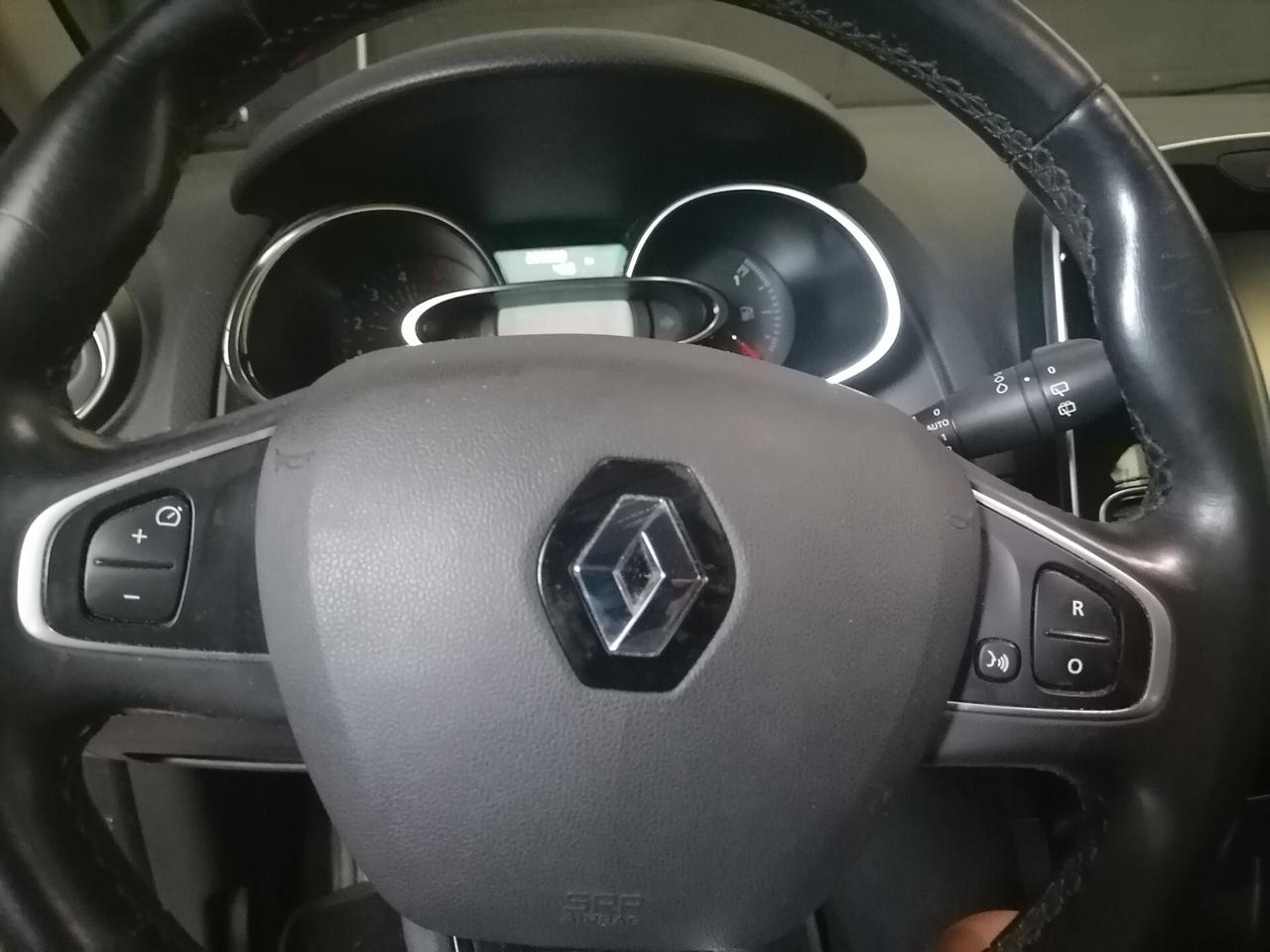 Renault Clio dCi 8V 90CV EDC Start&Stop 5 porte Energy Excite