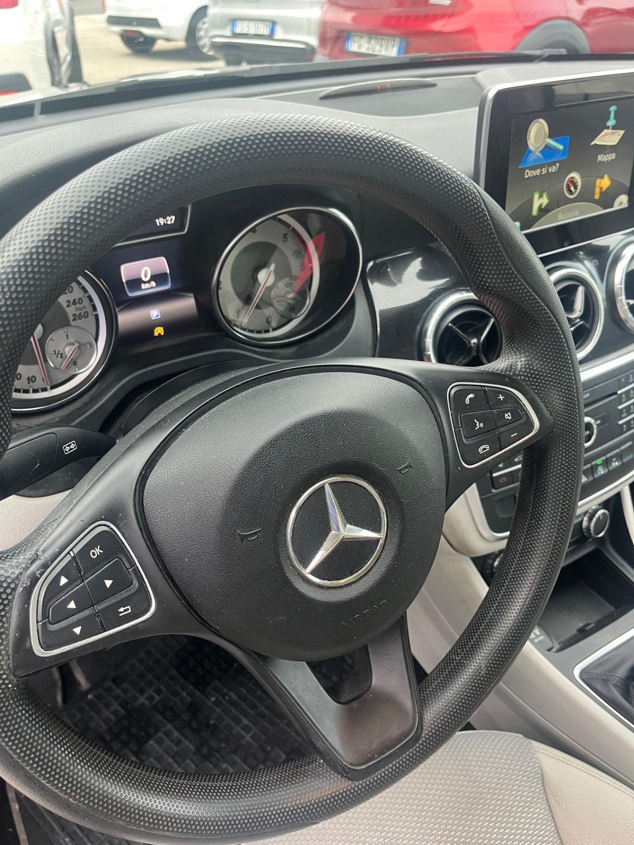 Mercedes-benz CLA 180 CLA 180 d Executive