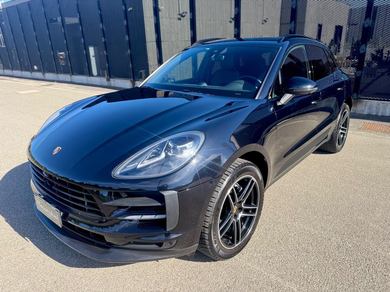PORSCHE MACAN 2.0 245 APPROVED