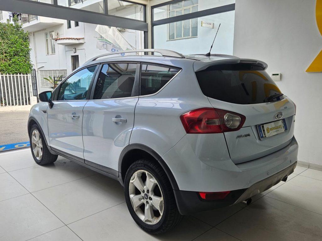 Ford Kuga 2.0 TDCi 136 CV 2WD Titanium