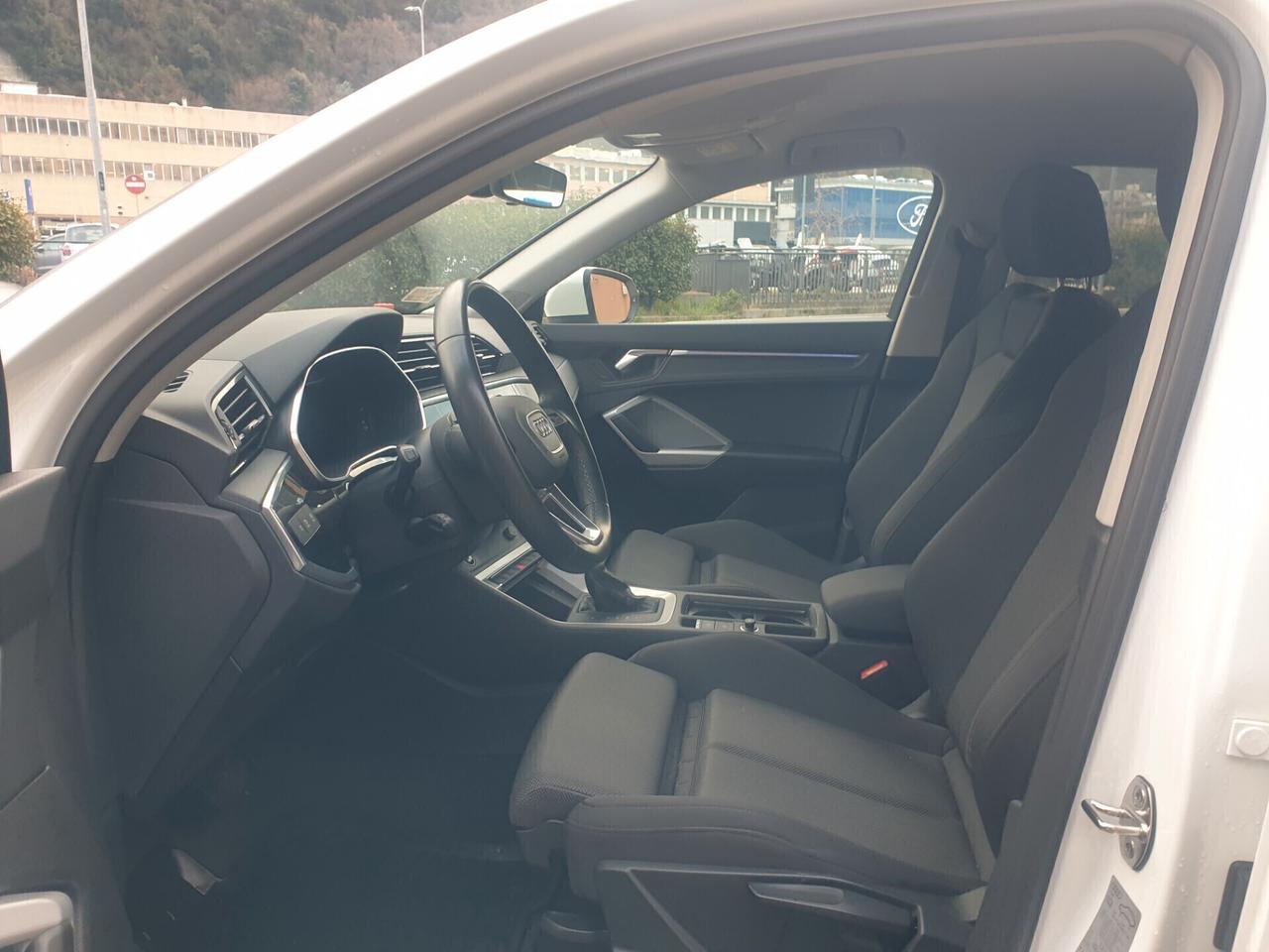 Audi Q3 SPB 35 TFSI S tronic line