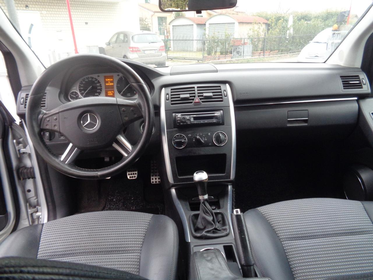 Mercedes-benz B 180 CDI