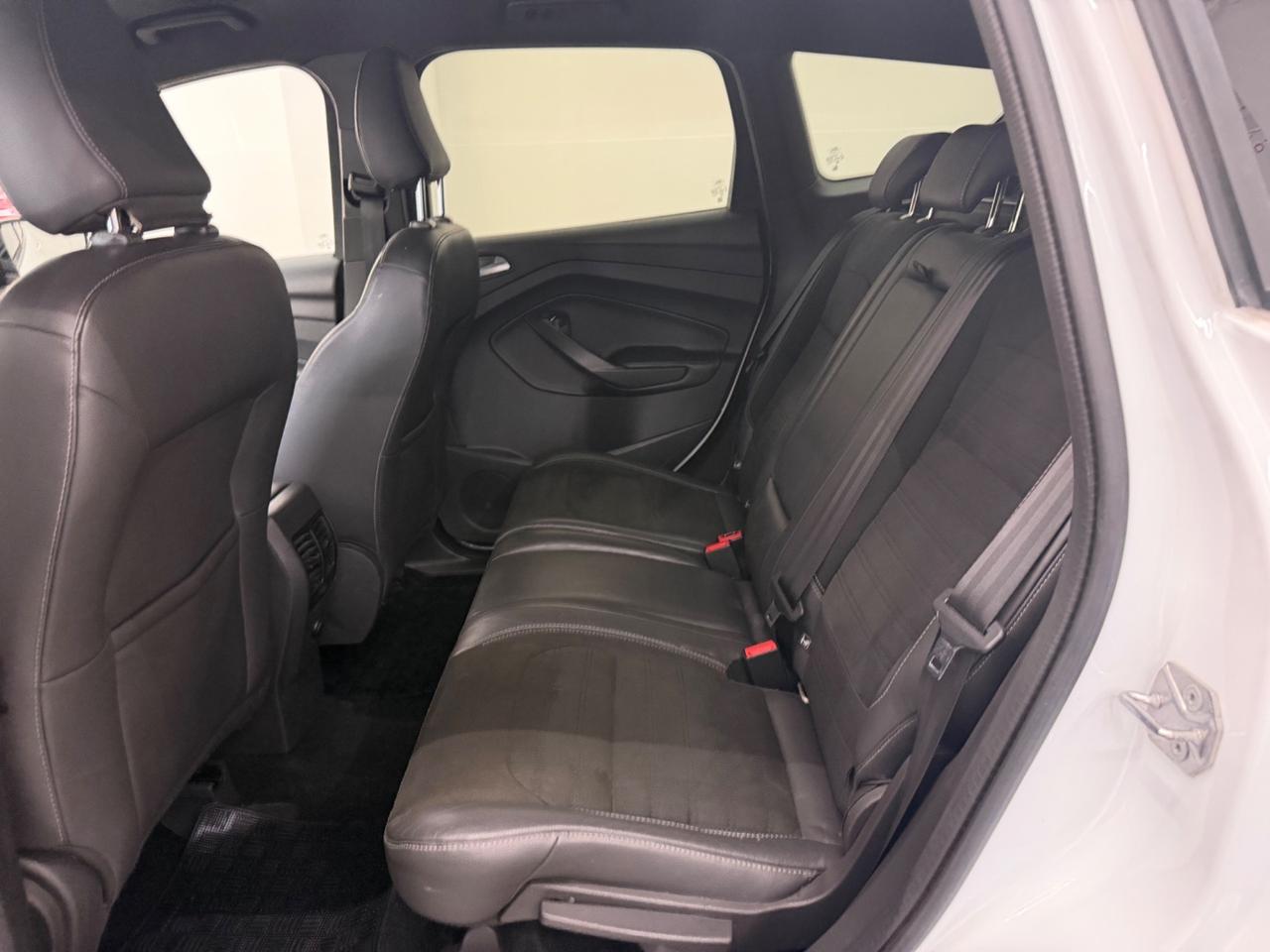 Ford Kuga 1.5 TDCI 120 CV S&S 2WD ST-Line 2018