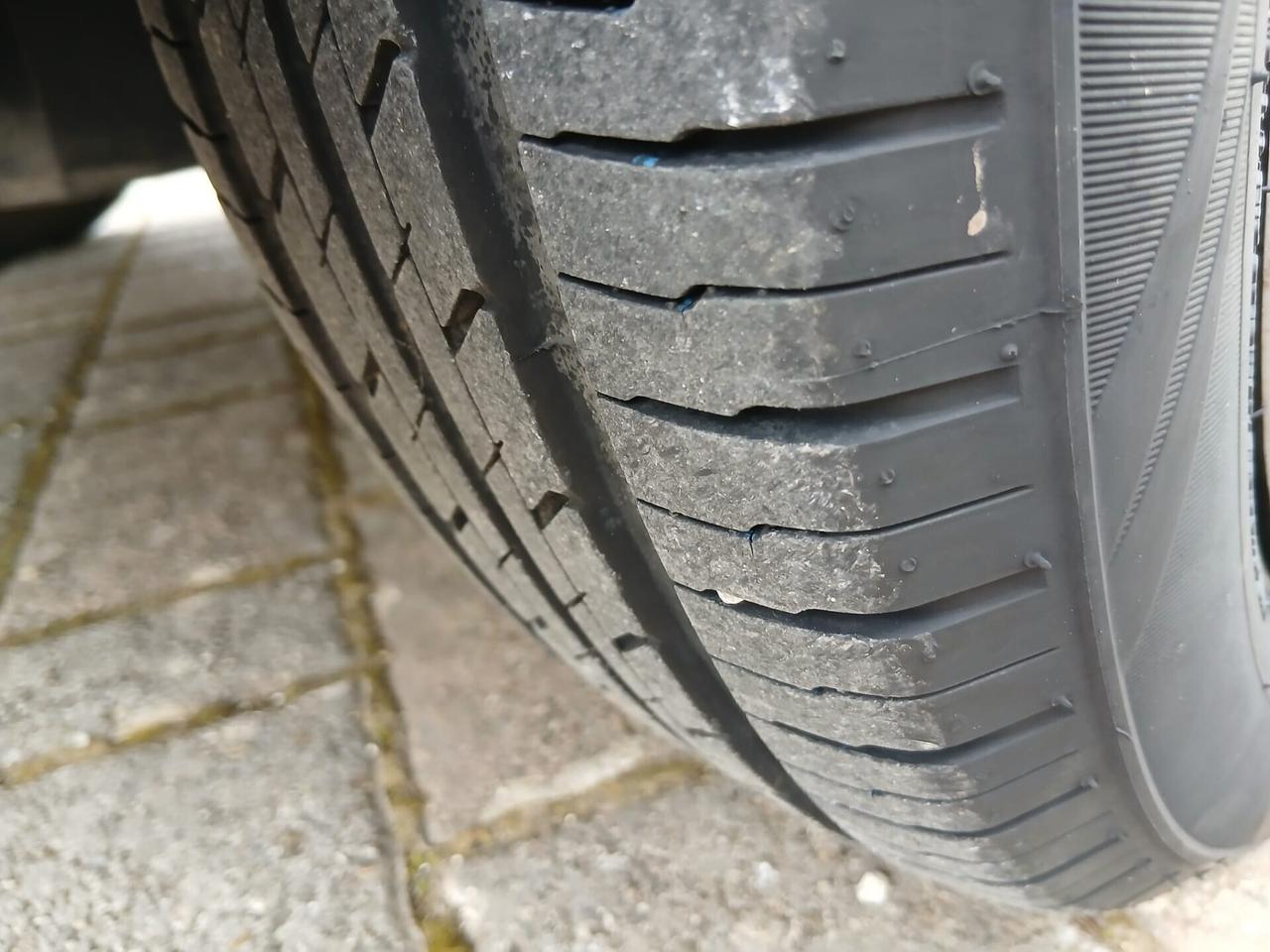 Peugeot 107 1.0 68CV 3p. Sweet Years