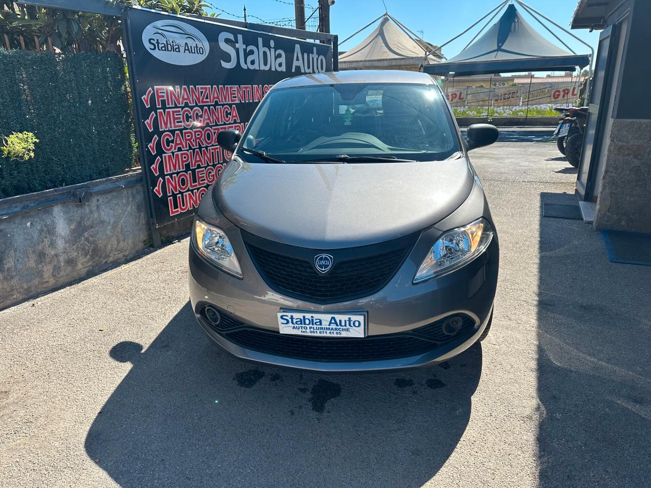 Lancia Ypsilon 1.2 69 CV 5 porte Gold