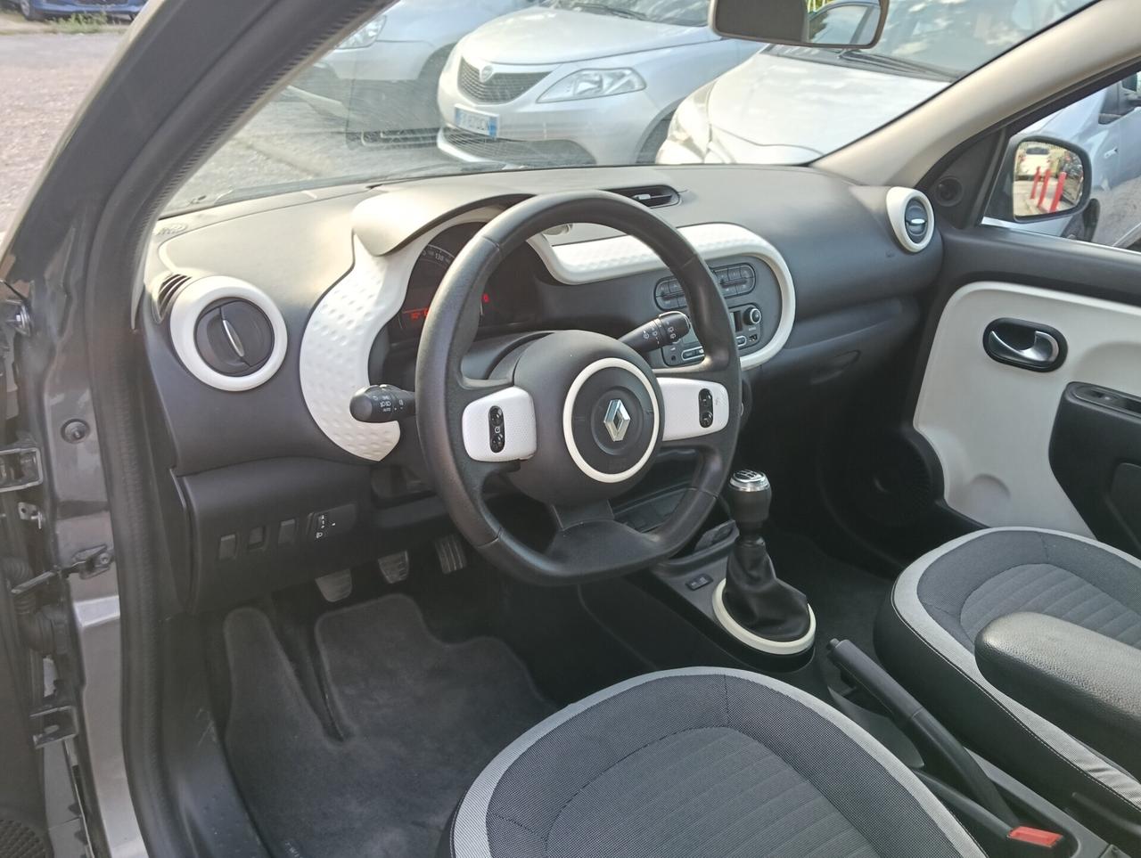 Renault Twingo SCe 65 CV Intens