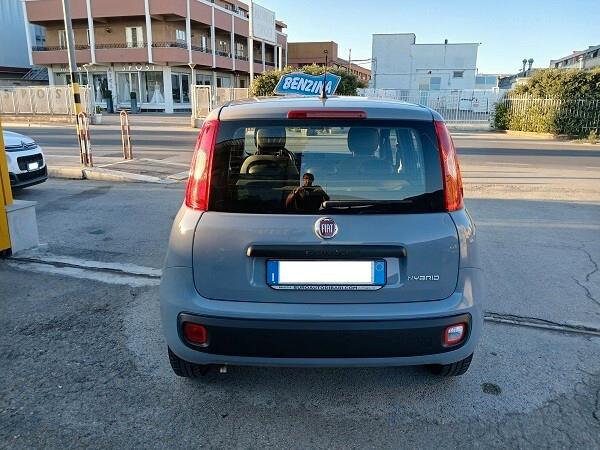 FIAT PANDA 1.0 HYBRID S&S