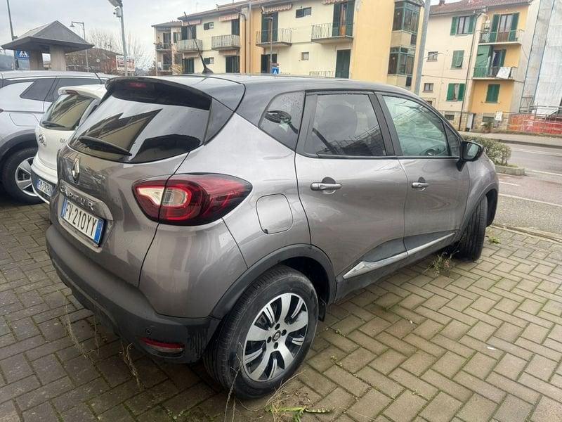 Renault Captur dCi 8V 90 CV EDC Sport Edition