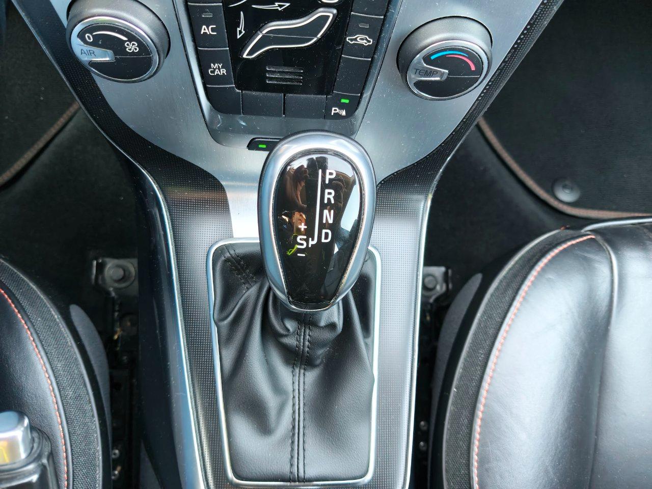 Volvo V40 2.0 d3 Volvo Ocean Race geartronic