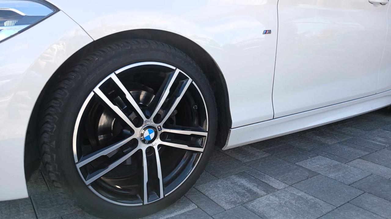 Bmw 116 116d 5p. Msport