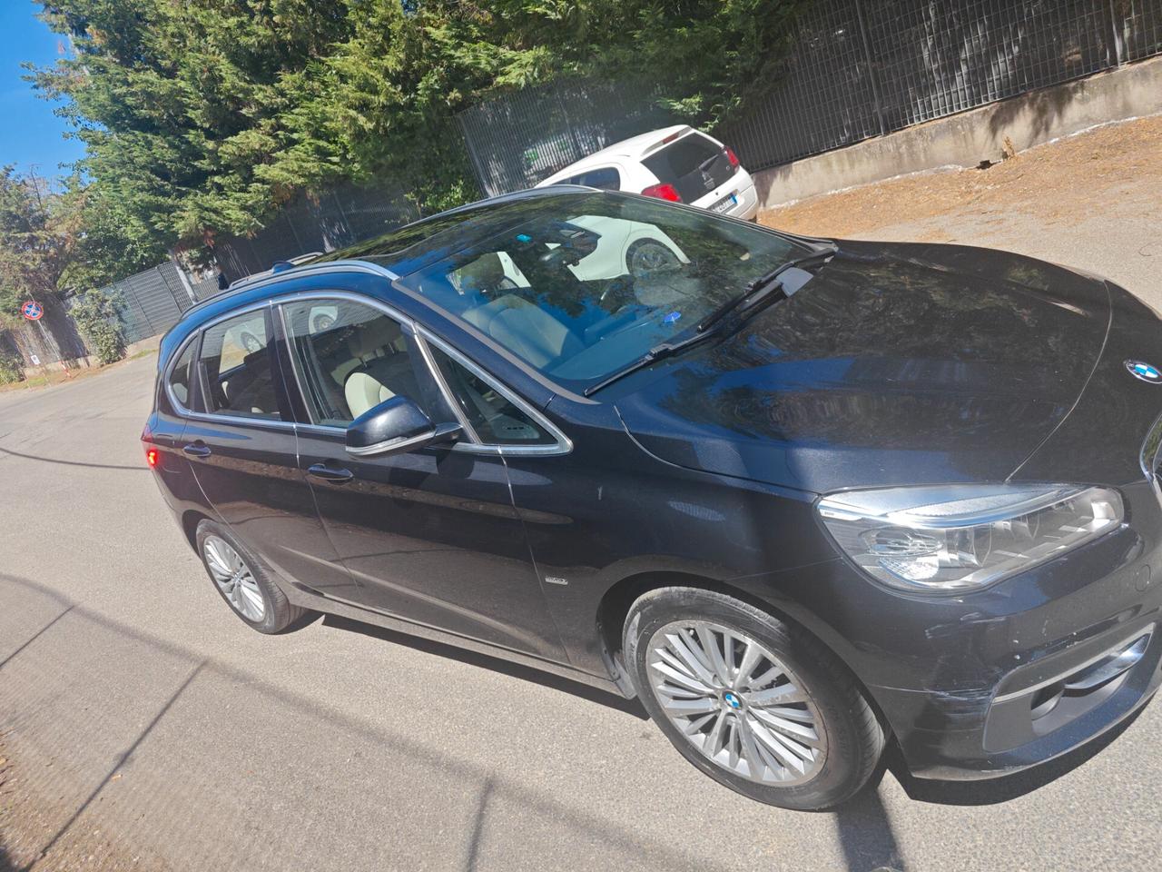 Bmw 2er Active Tourer 218d Luxury