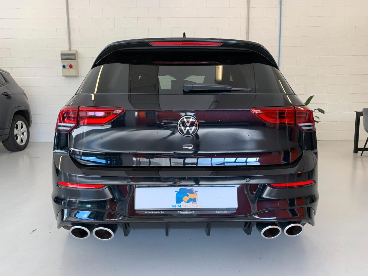 Volkswagen Golf 2.0 TSI DSG 4Motion R