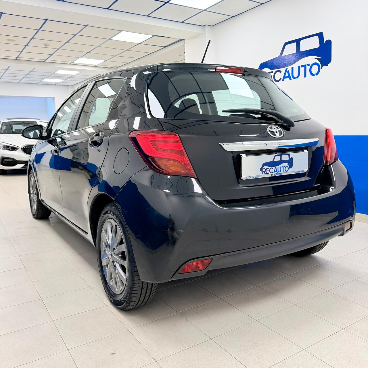 Toyota Yaris 1.4 D-4D 5 porte Lounge