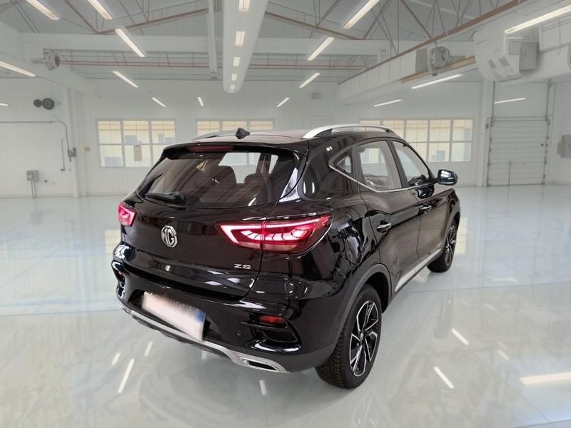 MG ZS 1.5 VTI-TECH LUXURY SUV