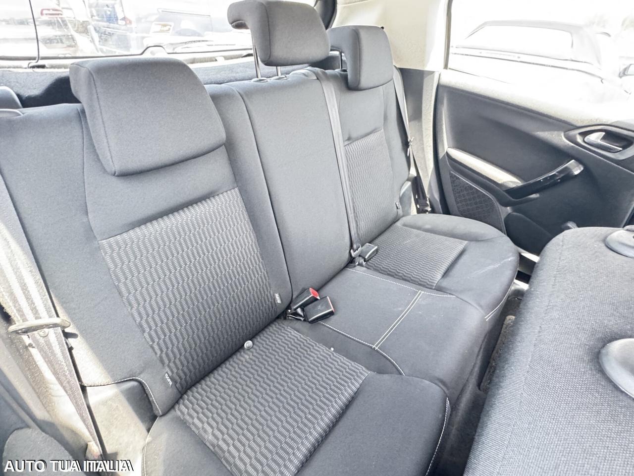 PEUGEOT 208 1.2 BENZINA ADATTA NEOPATENTATI