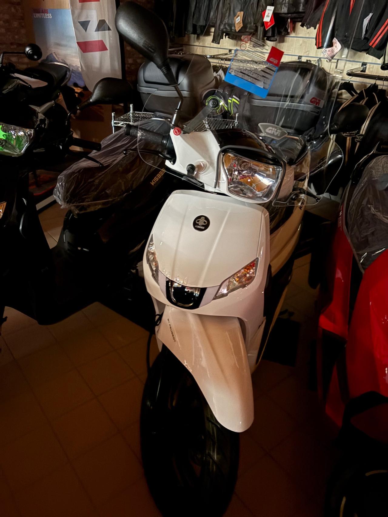 Peugeot Tweet 125 KESBE