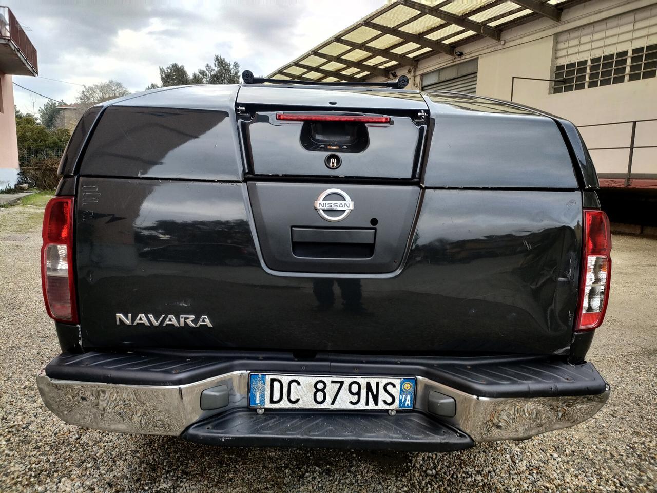 Nissan Navara 2.5 dCi 4p Double Cab LE