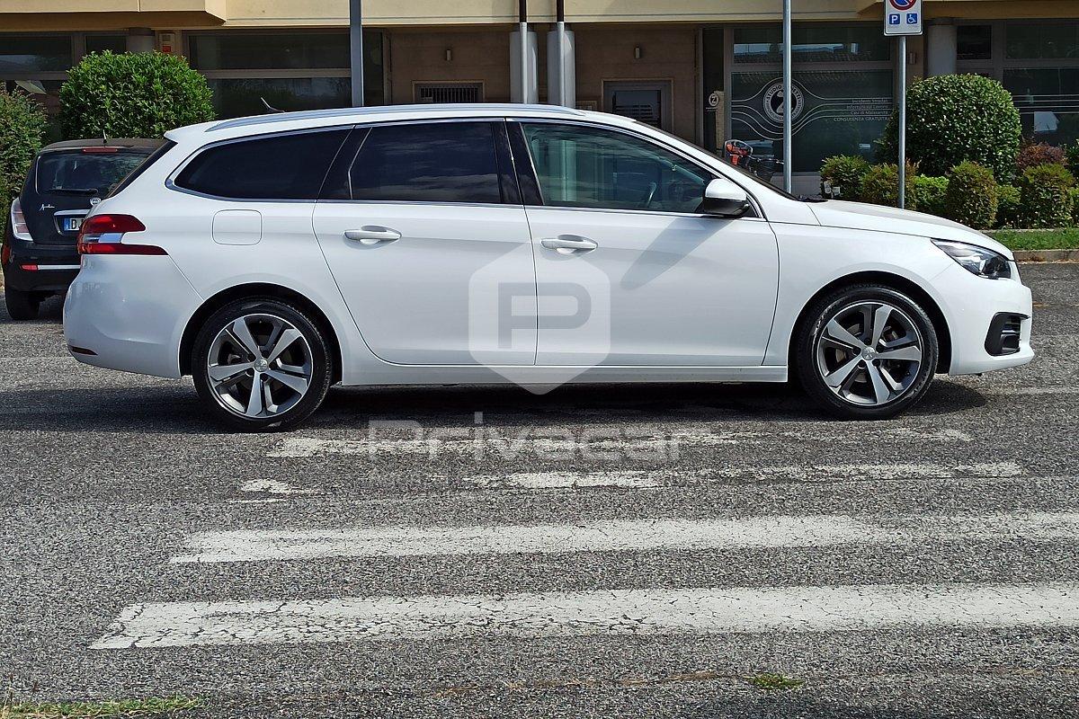 PEUGEOT 308 BlueHDi 120 S&S SW Allure
