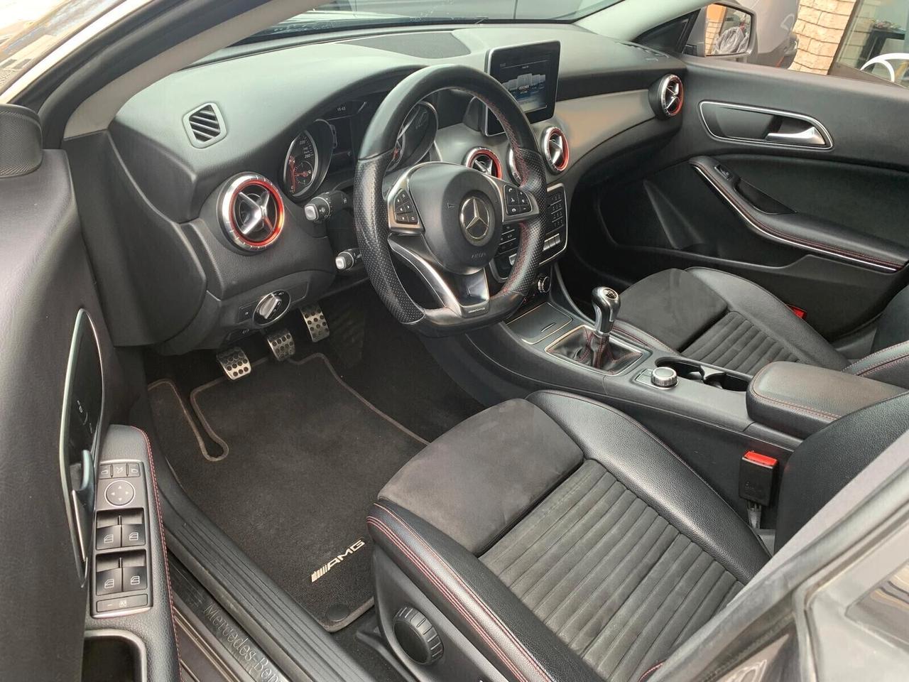 Mercedes-benz CLA 200d Premium AMG Pack Neopat.