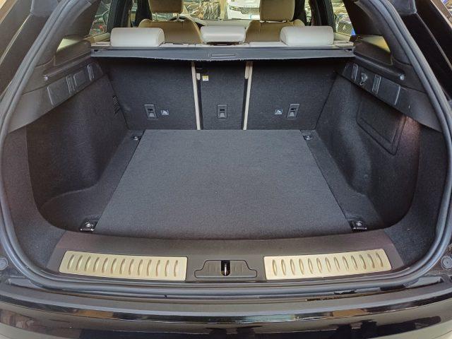 LAND ROVER Range Rover Velar 2.0D I4 180 CV R-Dynamic HSE Unico Proprietario