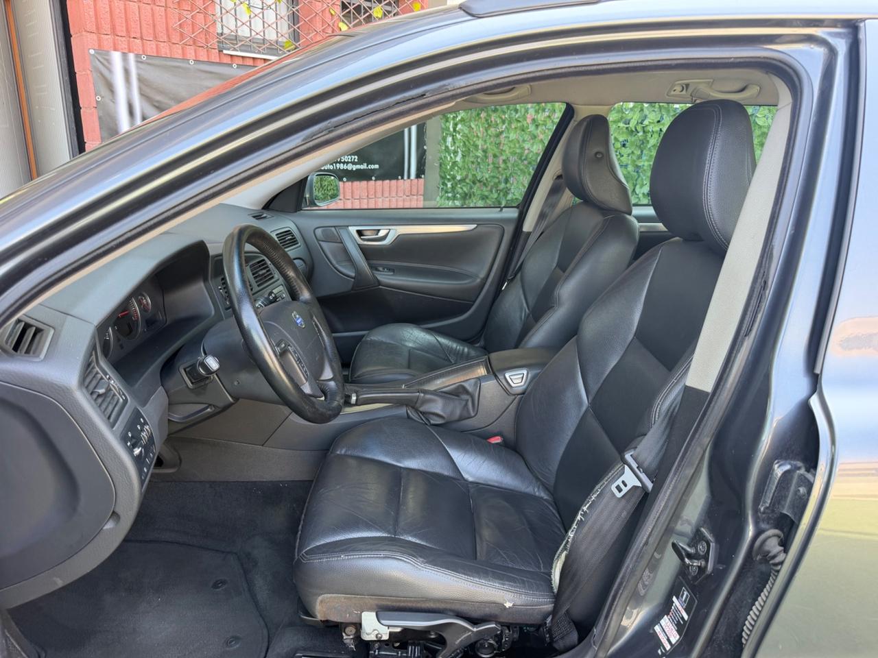 Volvo V70/XC70 V70 2.4 D5 20V (185CV) cat Summum