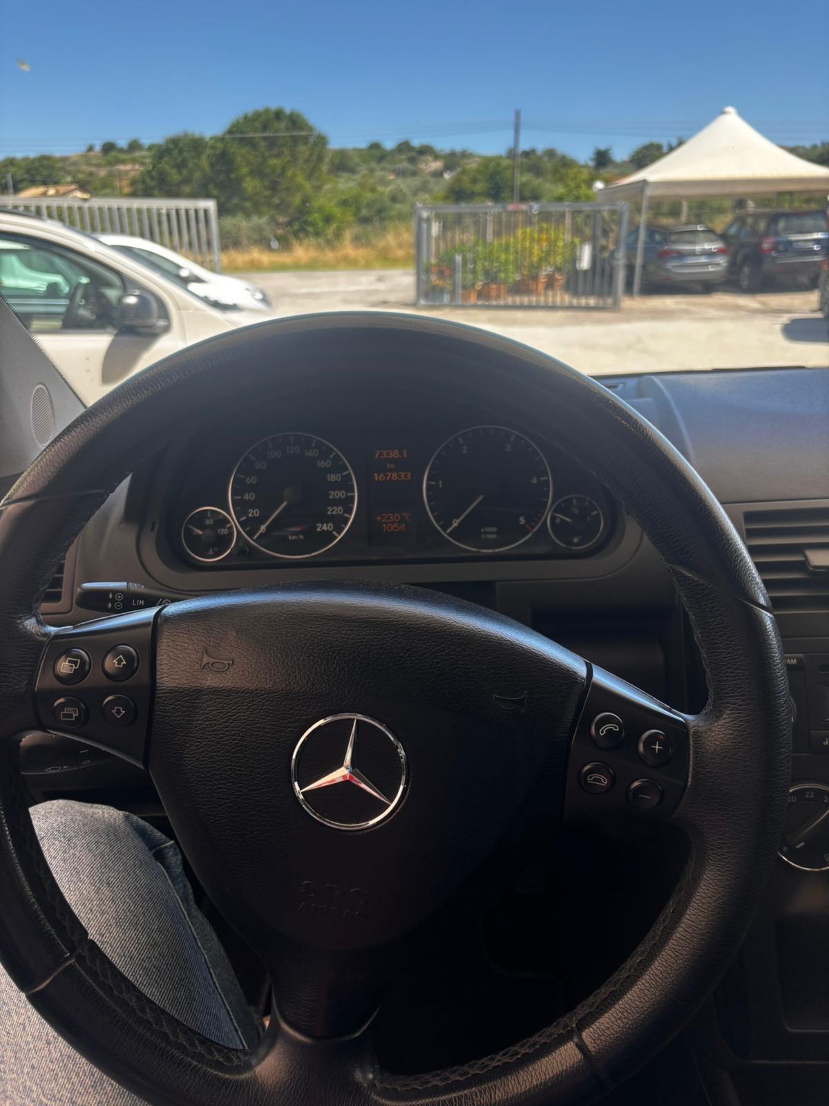 Mercedes-benz A 160 CDI AUTOMATIC Executive