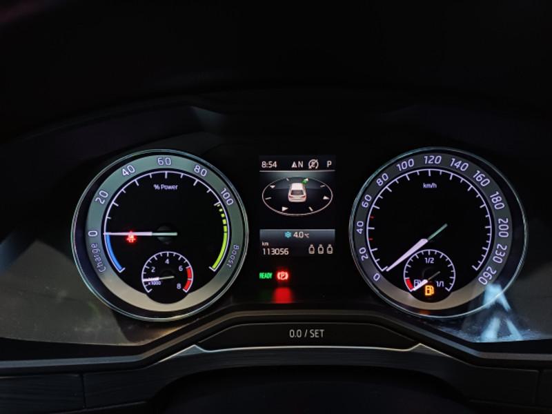 SKODA SUPERB WAGON 1.4 TSI PLUG-IN HYBRYD EXECUTIVE DSG