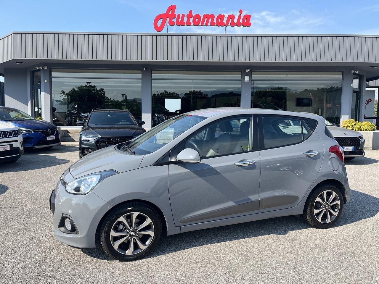 hyundai i 10 1200 cc STYLE