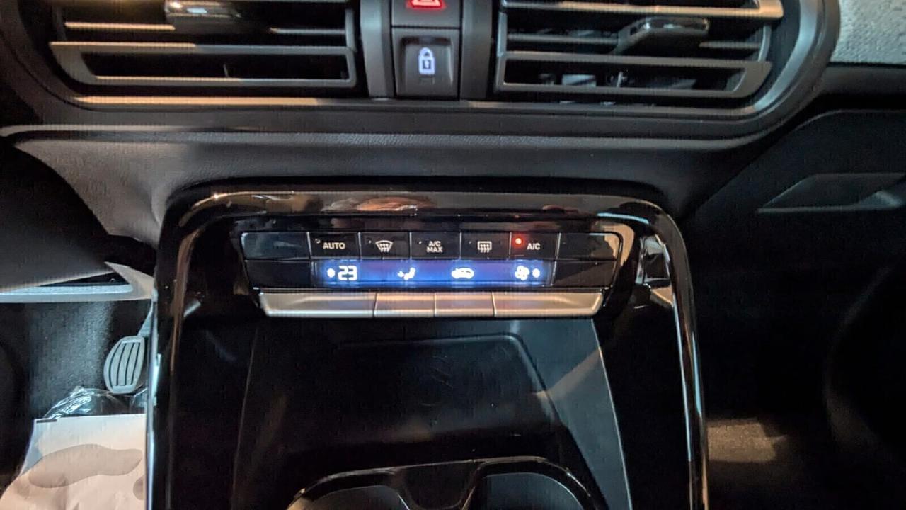Citroen C3 Turbo 100 MAX km 0