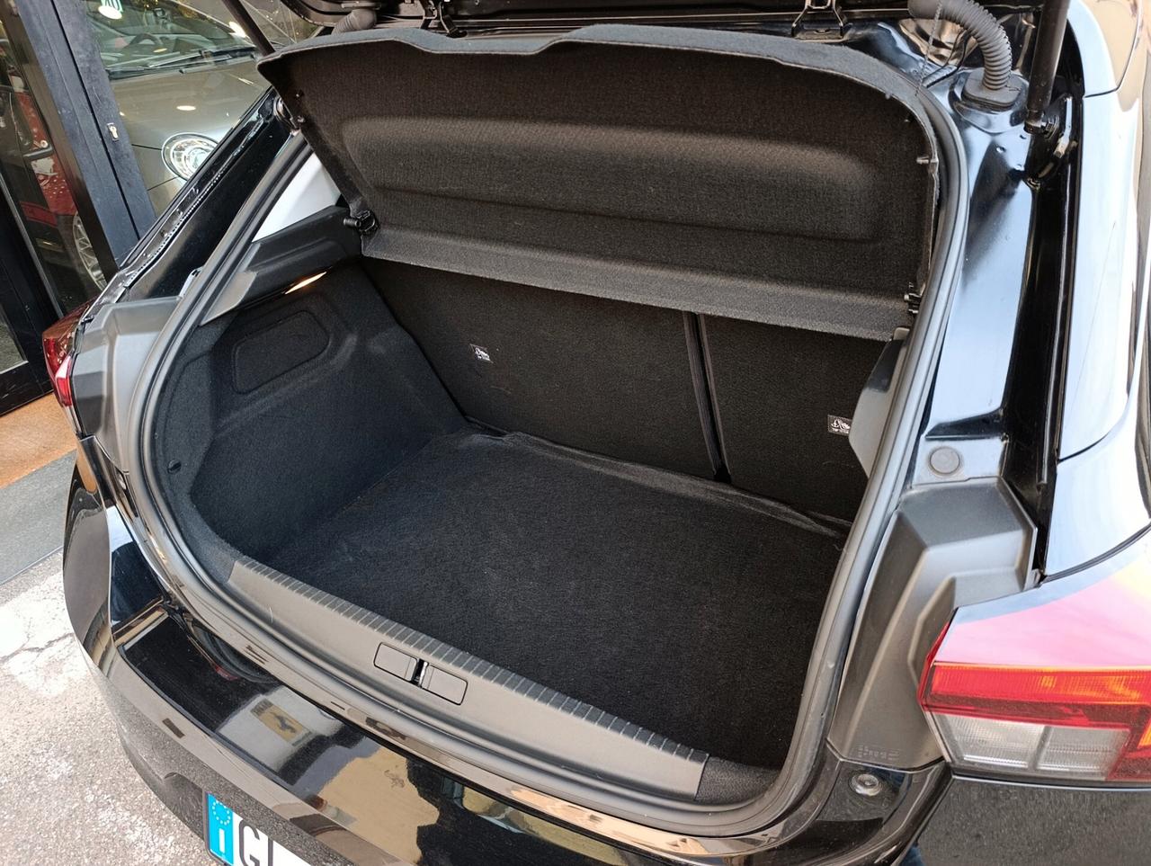 Opel Corsa 1.2 Edition Black 75cv