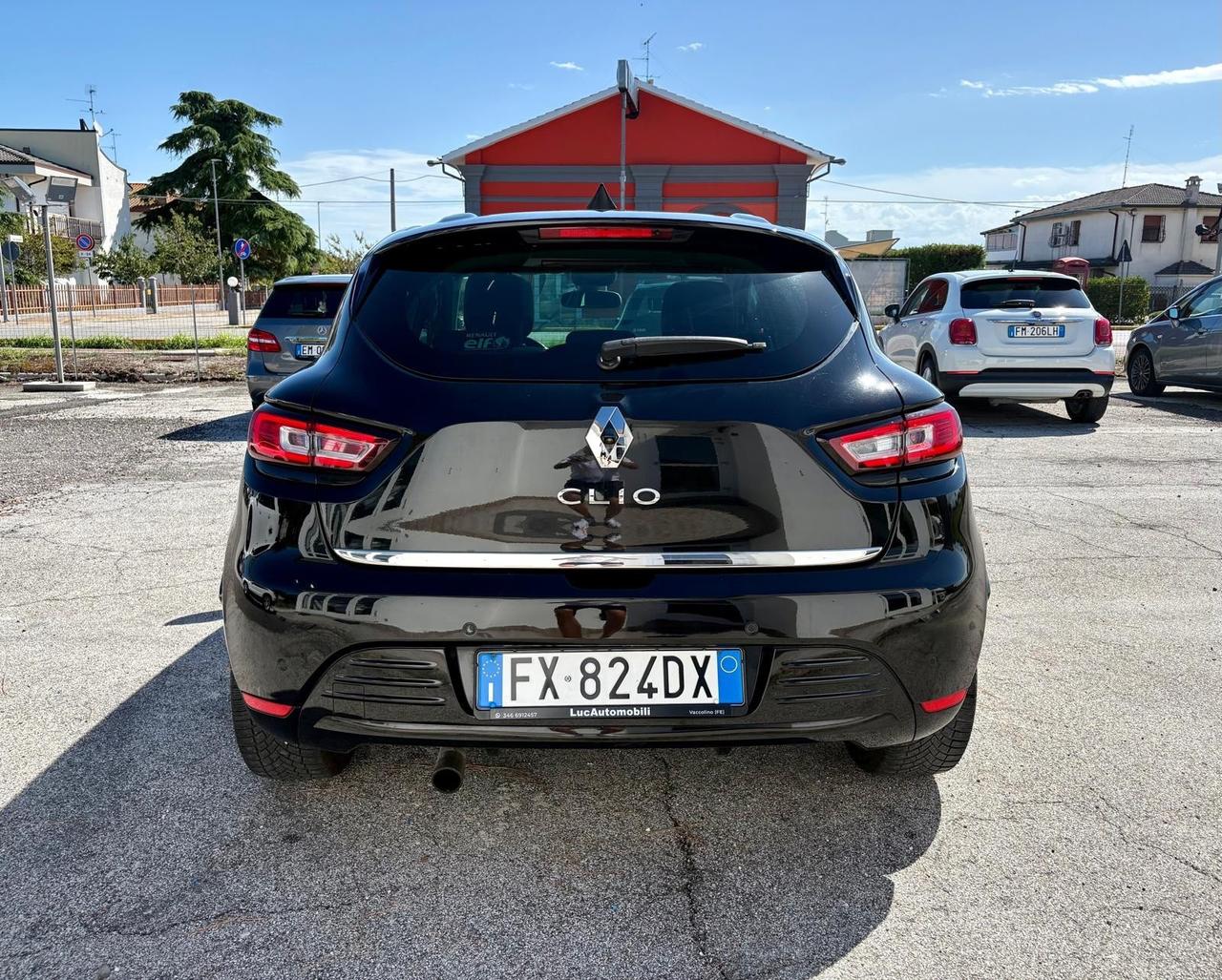 Renault Clio TCe 12V 75 CV 5 porte Moschino Life