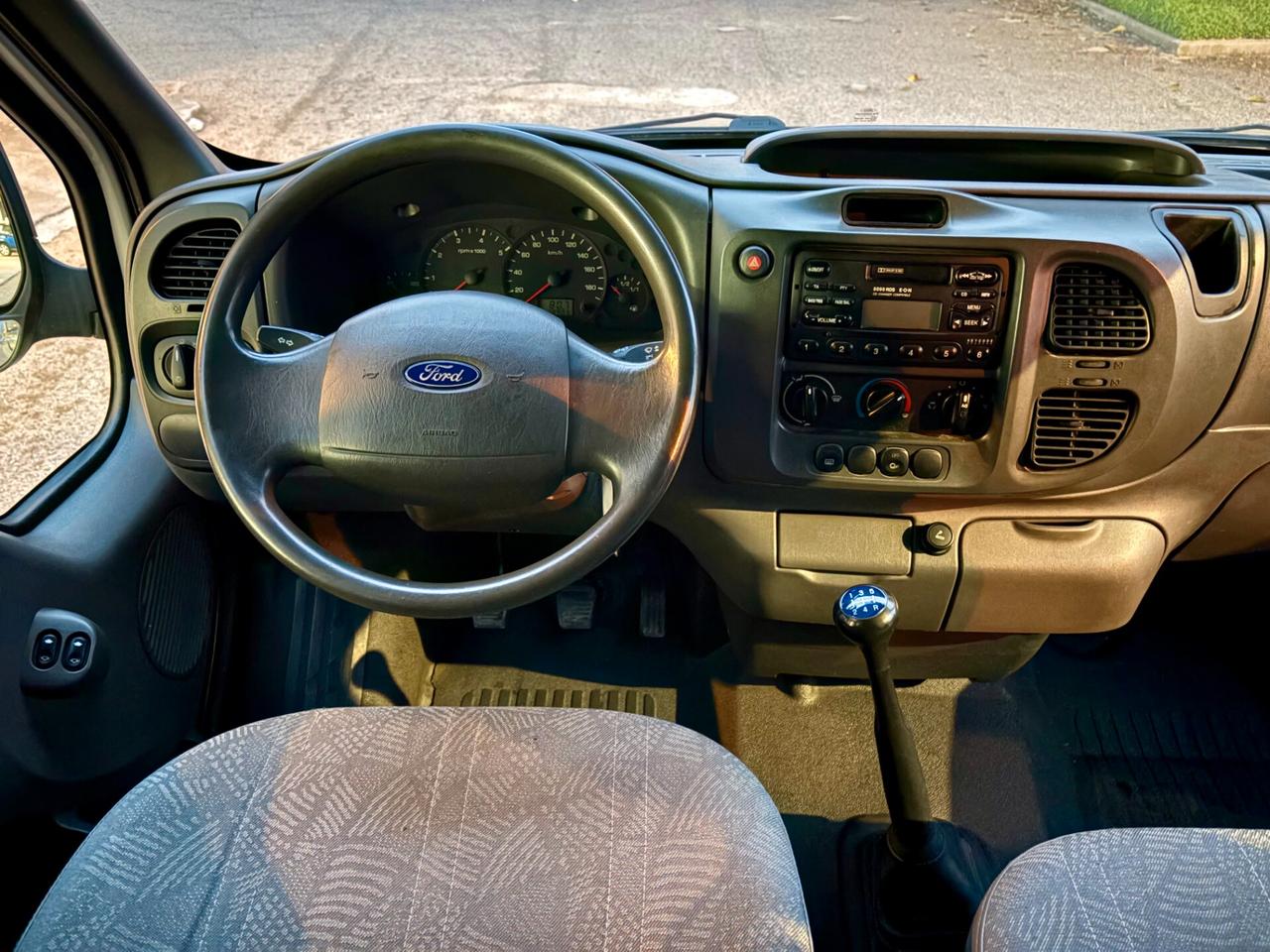 Ford Transit Tourneo 300 2.0 TDE 9 POSTI