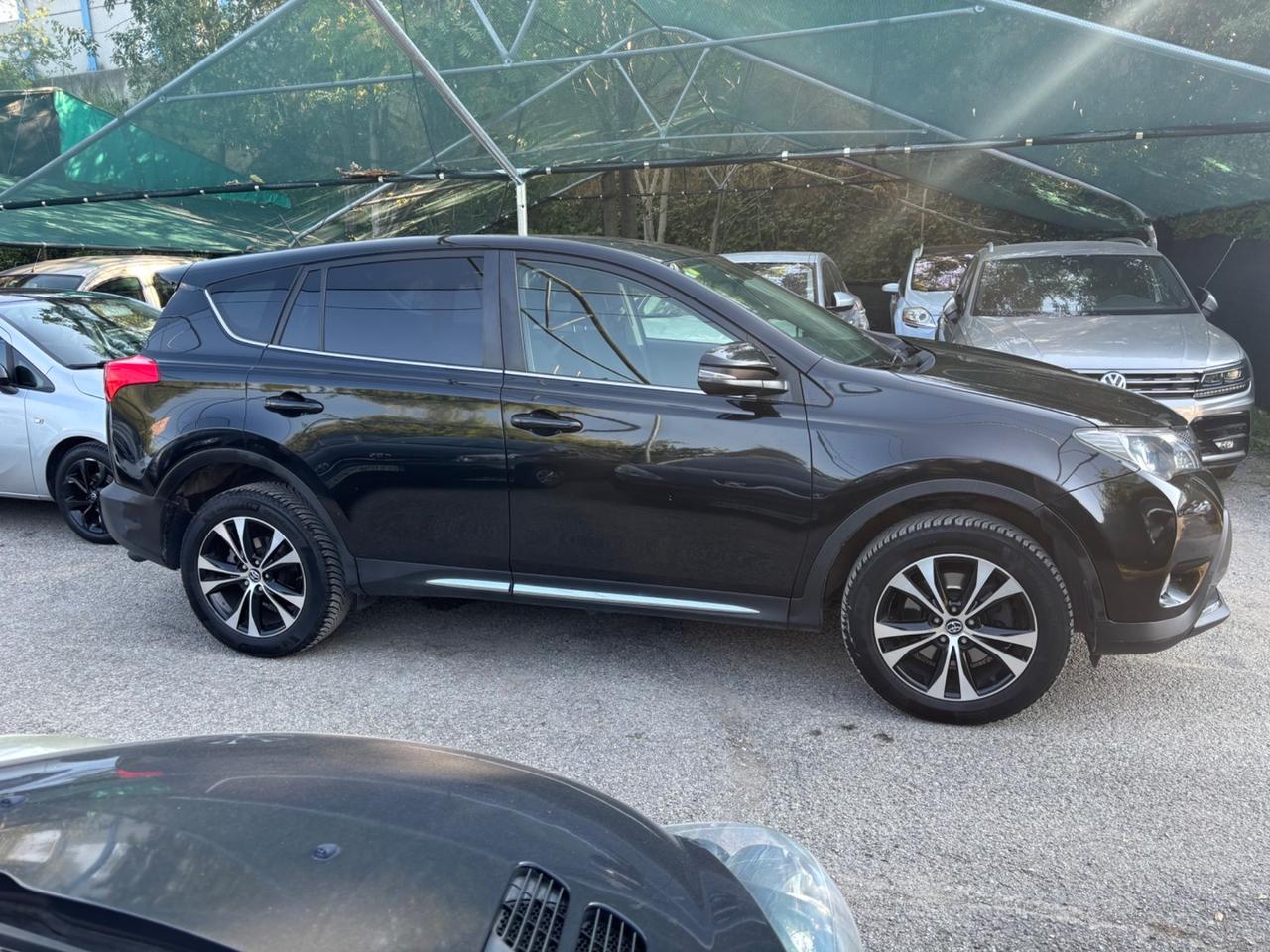 Toyota RAV 4 RAV4 2.0 D-4D 4WD Lounge