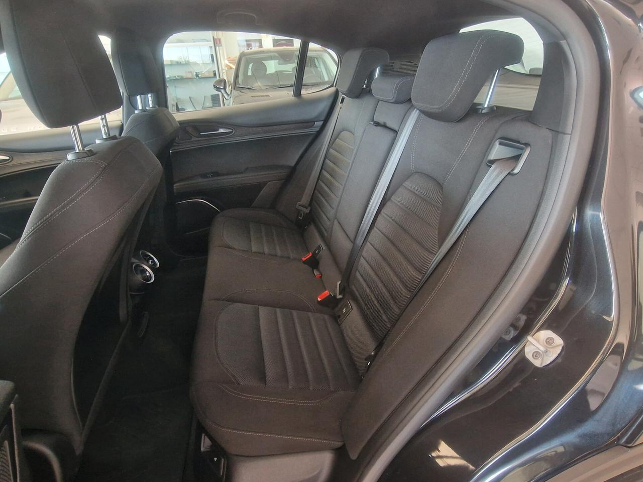 Alfa Romeo Stelvio 190cv Q4 2022