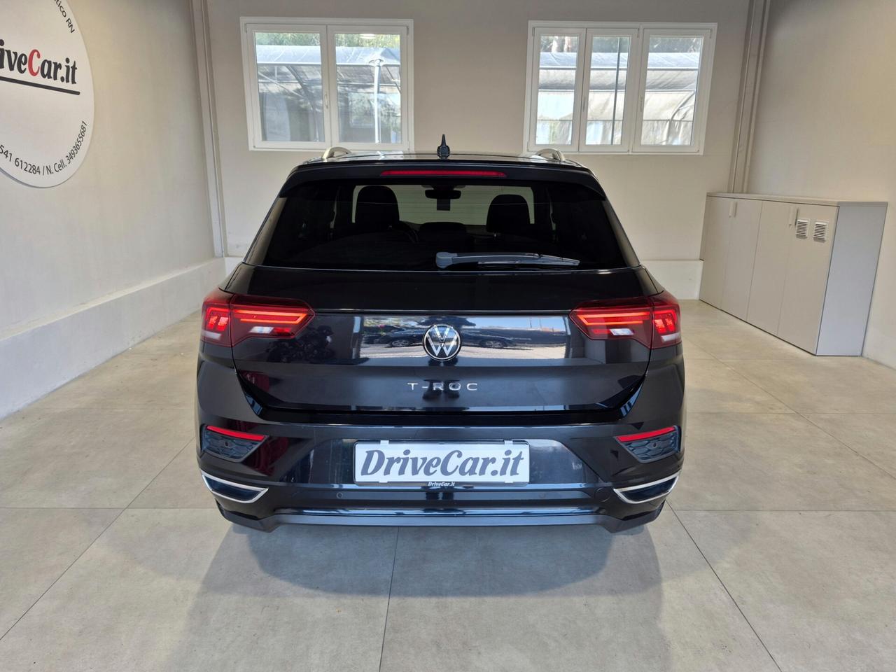 Volkswagen T-Roc 1.5 TSI (BENZINA) R-LINE SPORT LED COCKPIT PRO RETROCAM. CARPLAY 18"