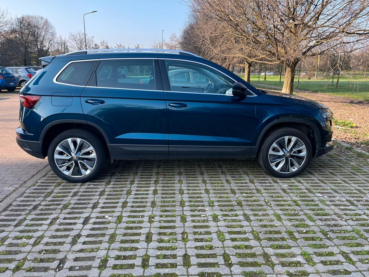 Skoda Karoq Restyling 1.0 TSI 110 CV Style PREZZO REALE NON VINCOLATO A FINANZIAMENTO
