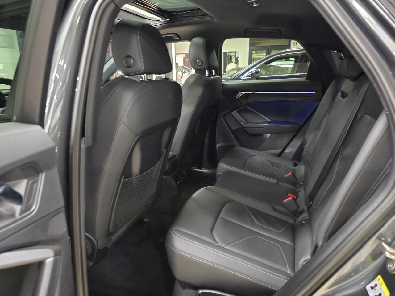 Audi Q3 SPB 35 TDI S tronic line (Tetto)
