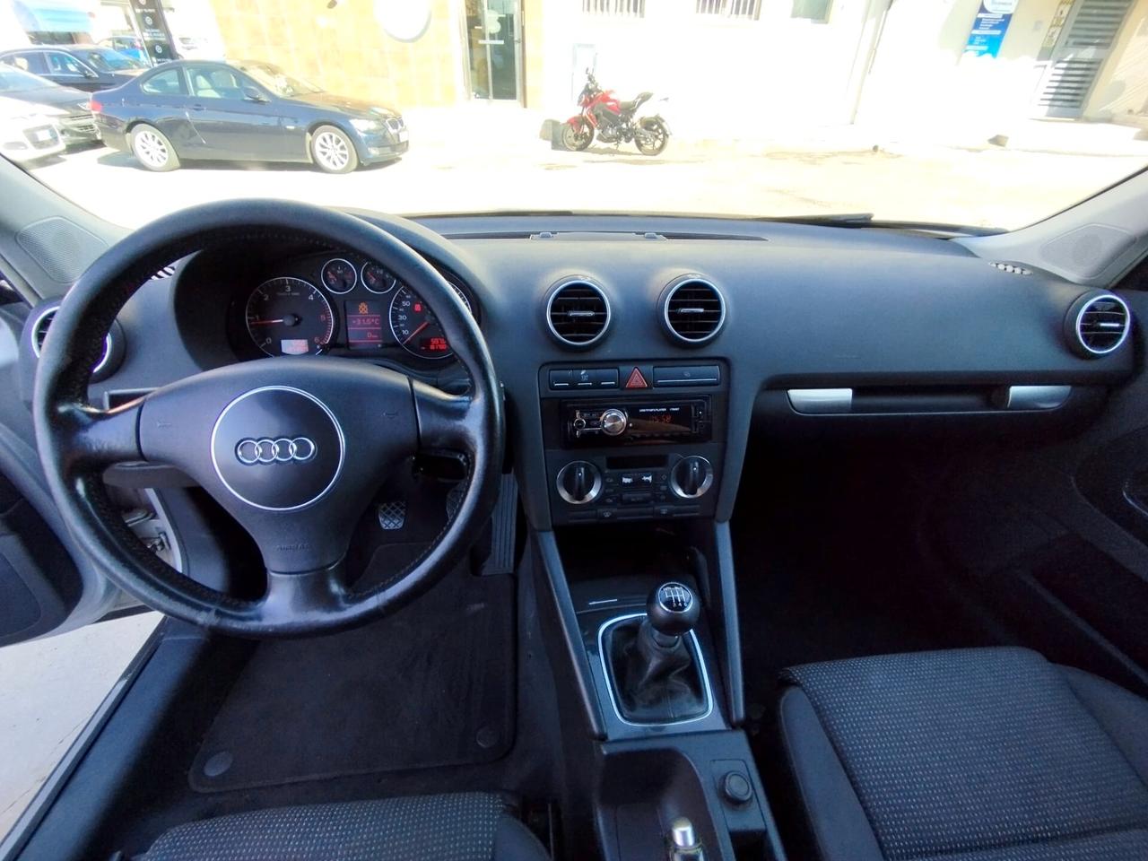 Audi A3 2.0 16V TDI Ambiente
