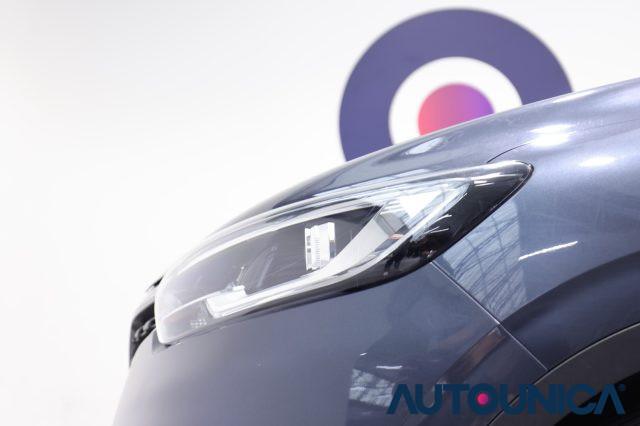 RENAULT Kadjar BLUE DCI 8V 115CV EDC BUSINESS FARI LED