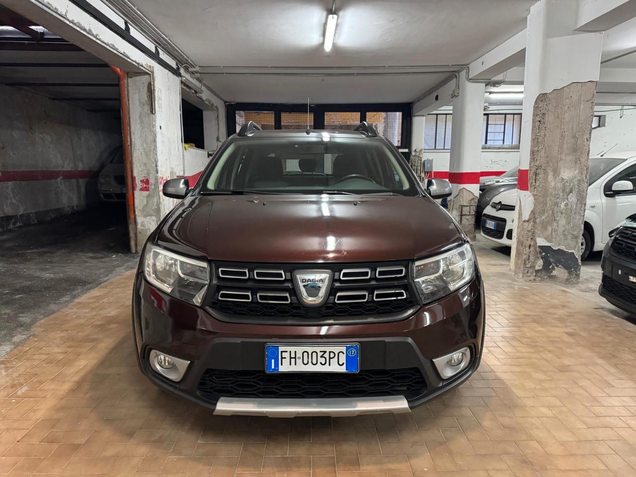 DACIA SANDERO STEPWAY 1.5 dCi – UNICO PROPRIETARIO – CONDIZIONI DA VETRINA!