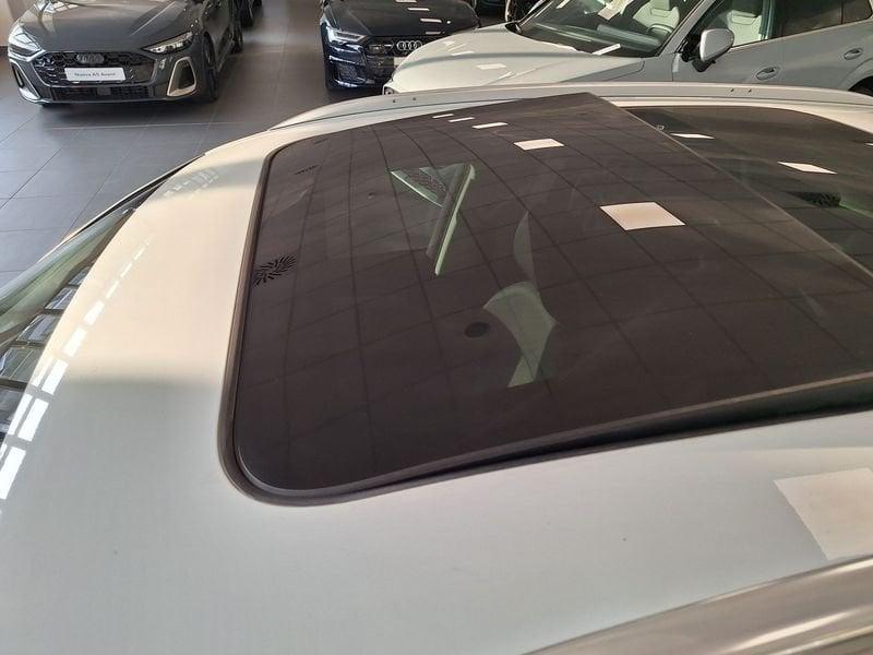 Audi Q3 Q3 2.0 TDI 150 CV quattro S tronic Sport