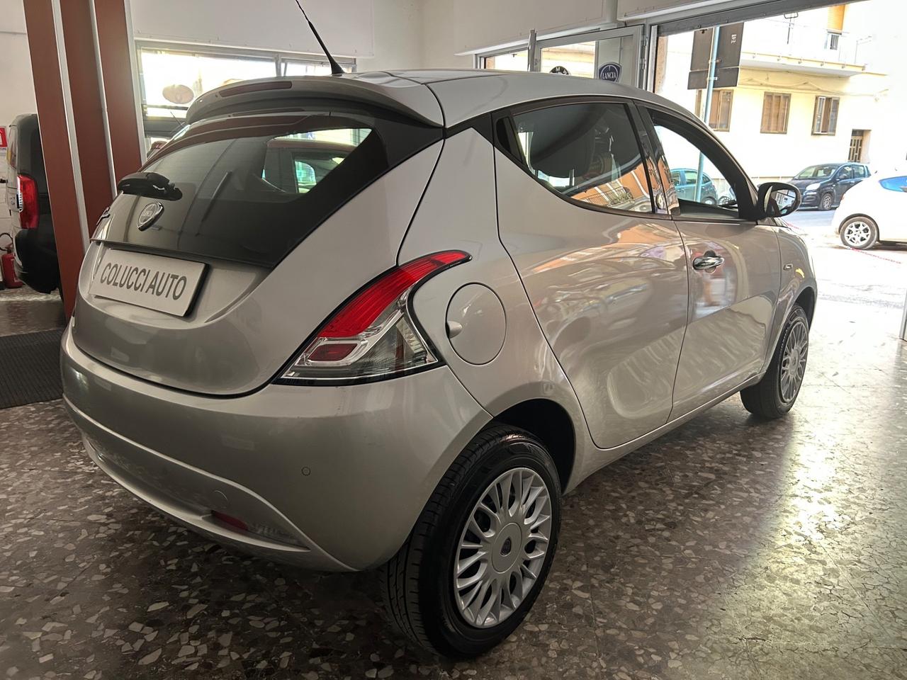 Lancia Ypsilon 0.9 B/M TwinAir Ecochic