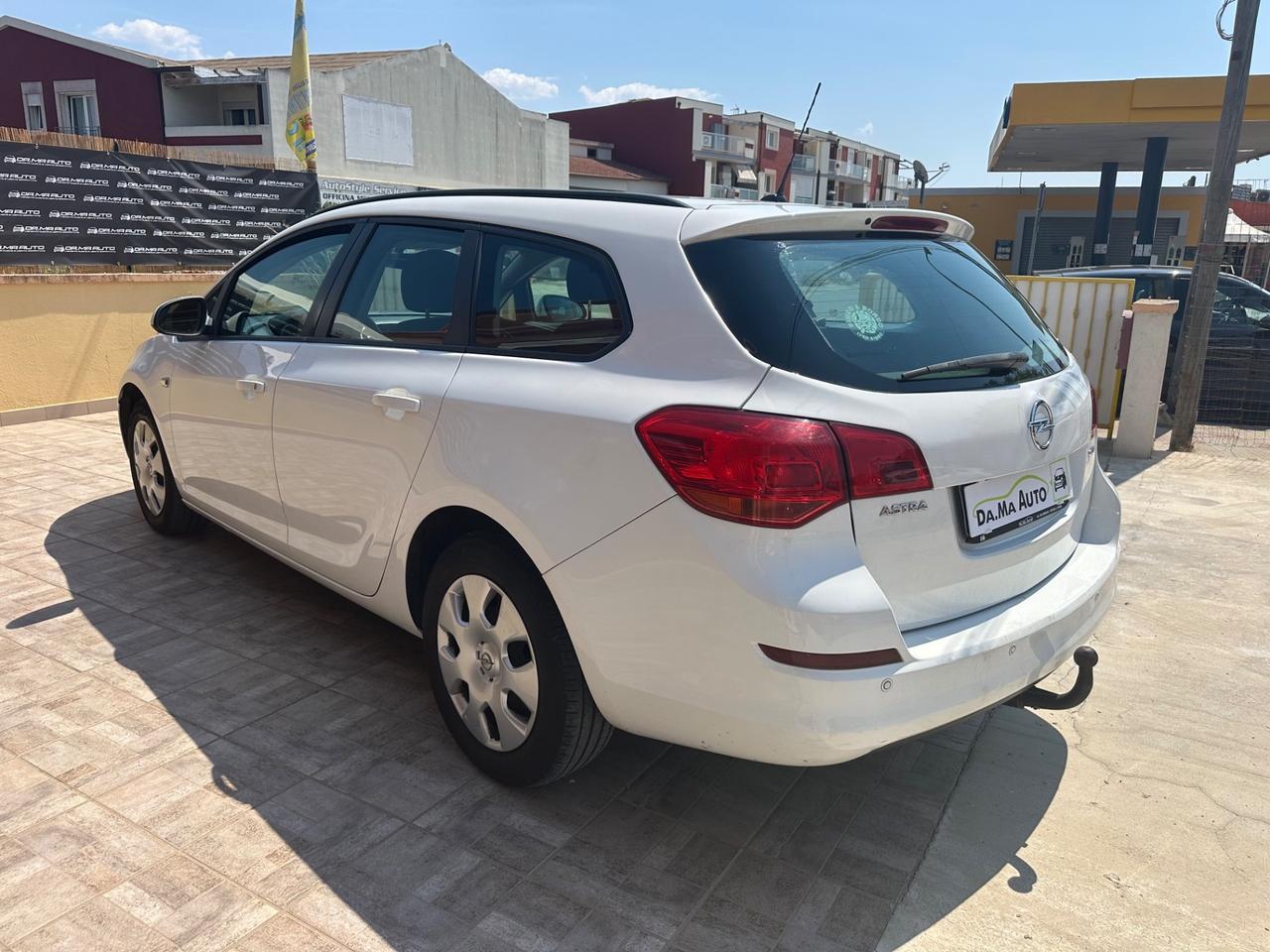 Opel Astra 1.7 CDTI 125CV Sports Tourer Cosmo