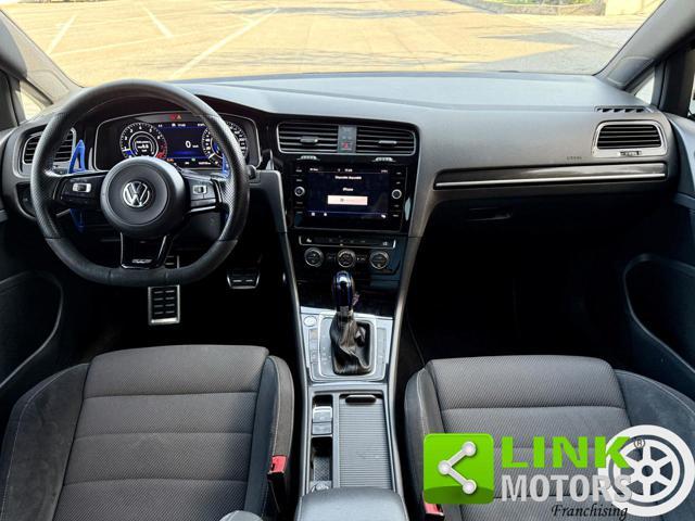 VOLKSWAGEN Golf R 4MOTION DSG